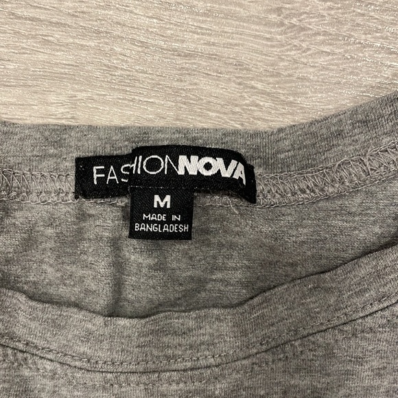 Fashion Nova - Picture 2 of 2